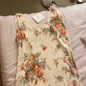 Vintage Flowered Midi dress!